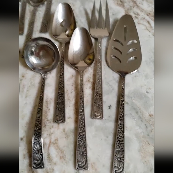 38 pc Japan Stainless Steal Supreme Cutlery Leaf Velvet Pattern - Picture 17 of 17